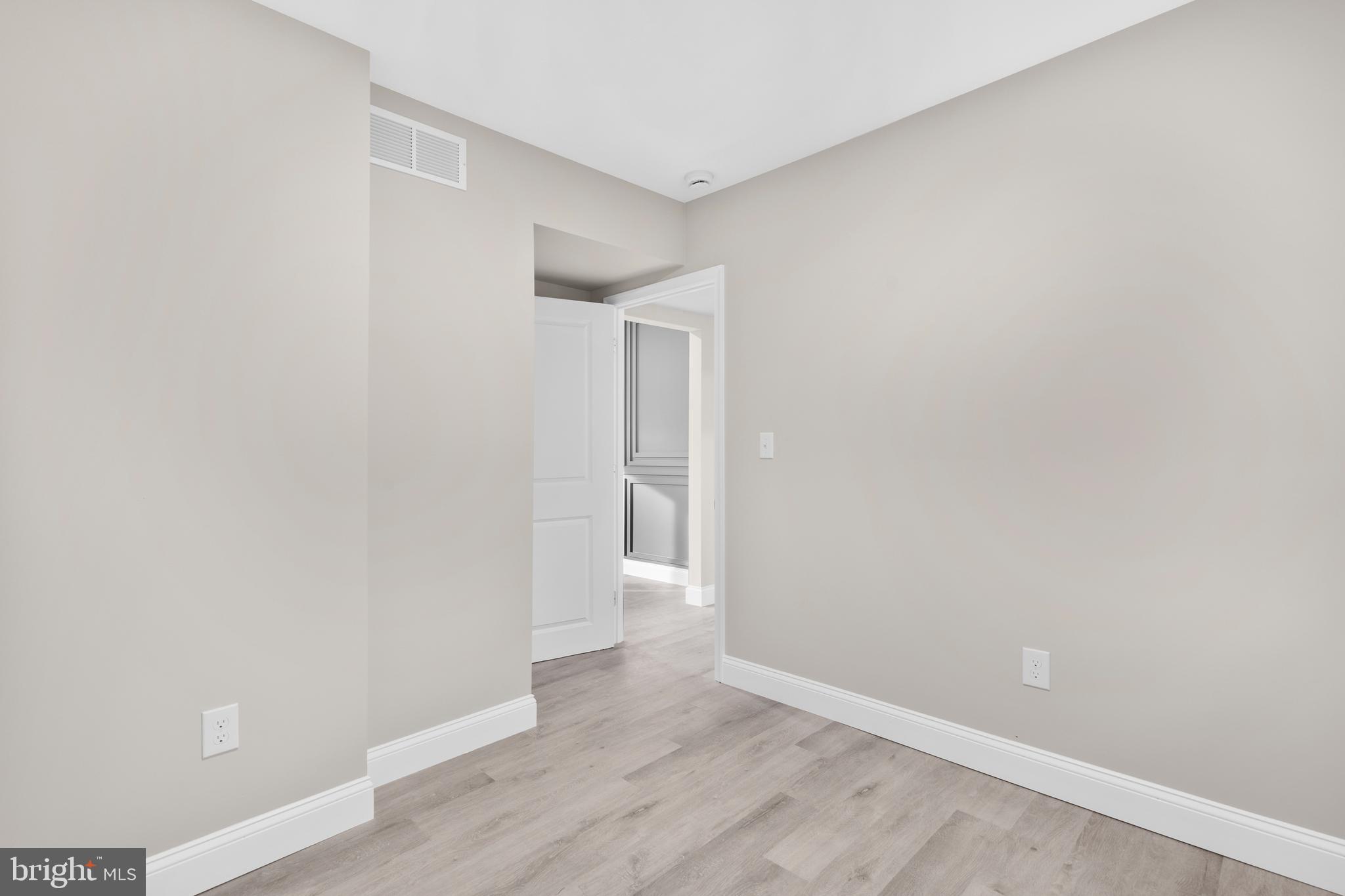1 Gainor Avenue Maple Shade, NJ 08052 - Photo 14 of 27 a view of an empty room