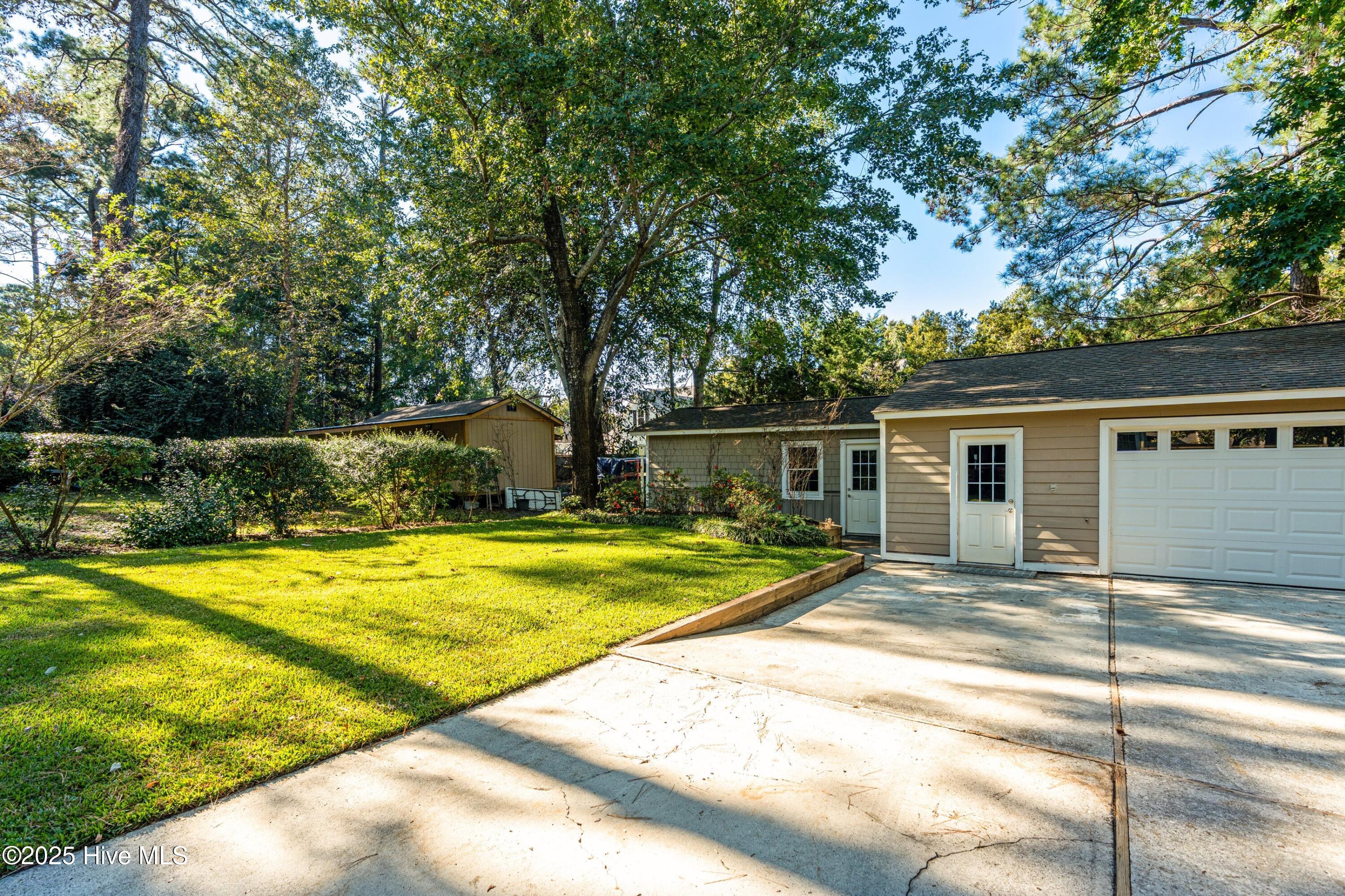 211 Sandybrook Road Wilmington, NC 28411 - Photo 33 of 48 038-211SandybrookRoad-Wilmington-NC-2841