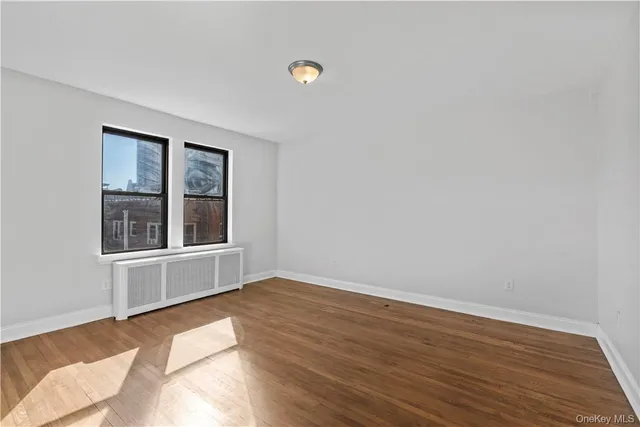 $4,125 | 250 Martine Avenue, Unit 3F, White Plains, NY 10601