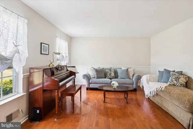 $699,000 | 353 Fieldcrest Drive, New Egypt, NJ 08533