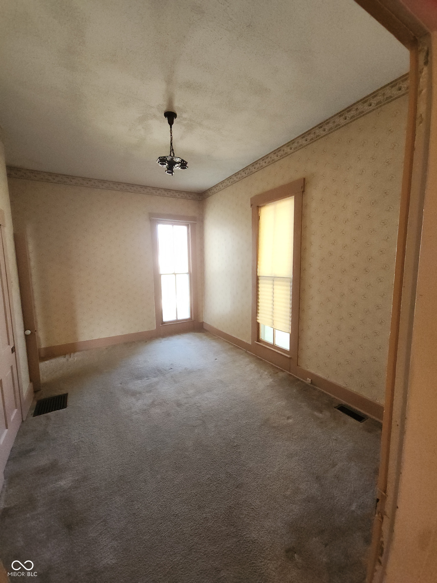 408 North 16th Street New Castle, IN 47362 - Photo 5 of 21