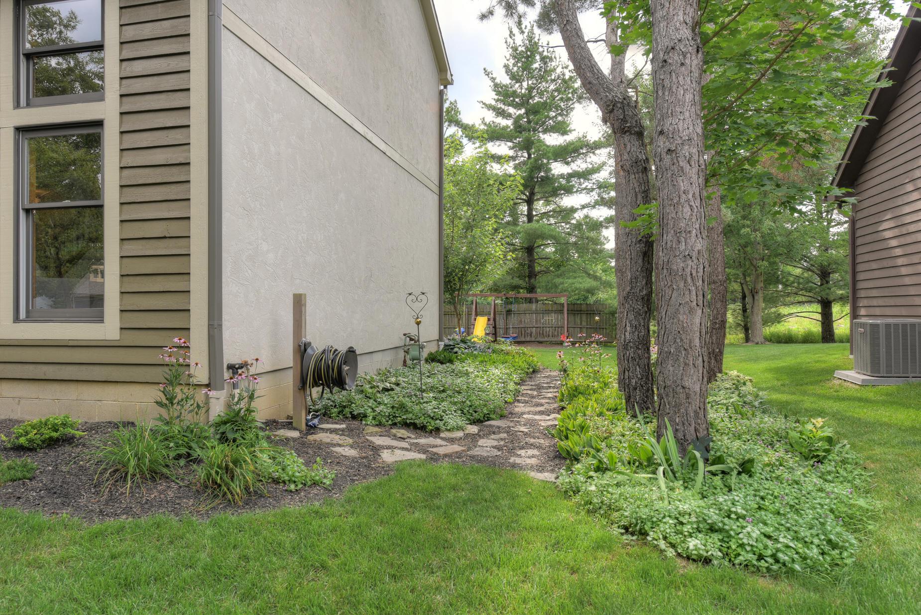 97 Beech Ridge Drive Powell, OH 43065 - Photo 34 of 36 Gallery Image 34