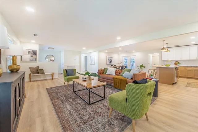 $429,900 | 1628 Lakewood Drive South, Lakeland, FL 33813