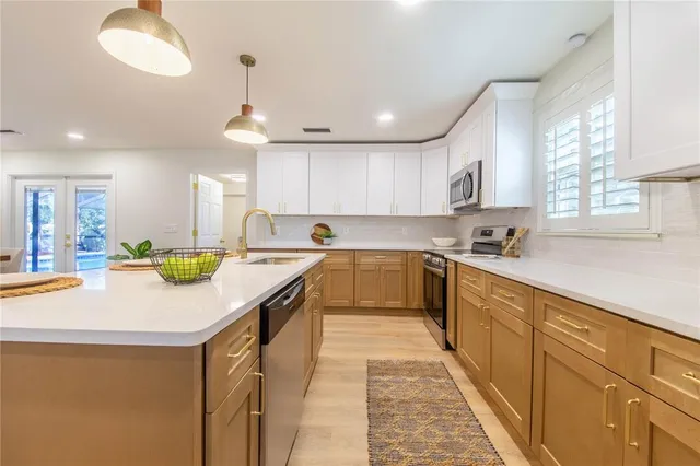 $429,900 | 1628 Lakewood Drive South, Lakeland, FL 33813