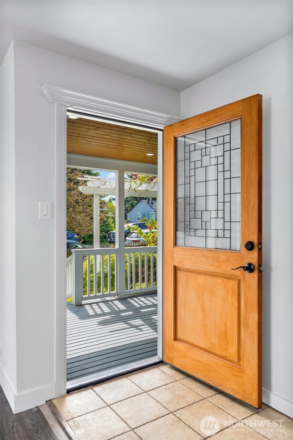 1710 Maple Street Everett, WA 98201 - Photo 7 of 32