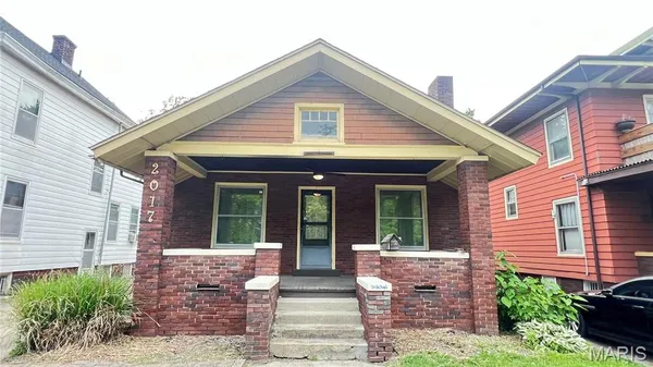 $115,000 | 2017 South 6th Street, Springfield, IL 62703