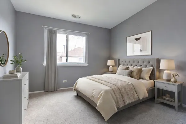 $290,000 | 1107 Woodbury Lane, Unit A2, Wheeling, IL 60090