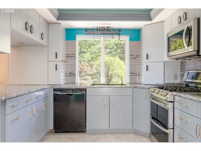 $499,950 | 4021 Northwest 3rd Street, Gresham, OR 97030