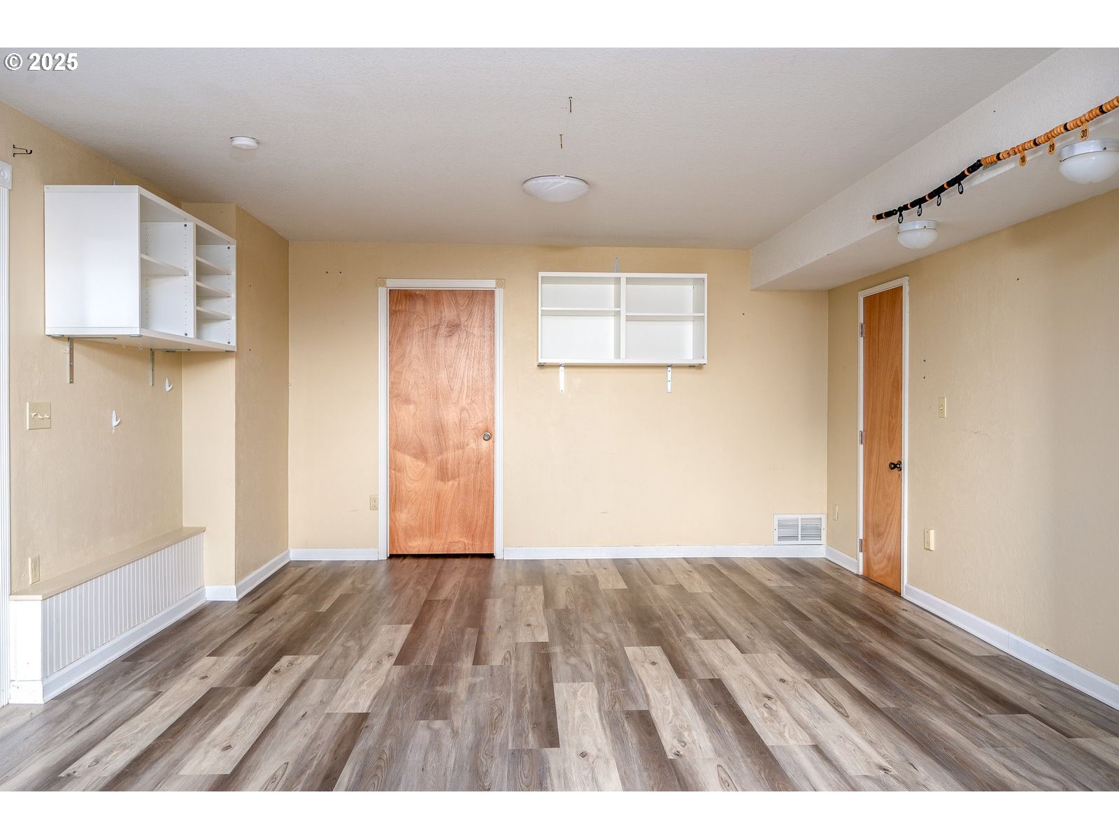 4021 Northwest 3rd Street Gresham, OR 97030 - Photo 24 of 37