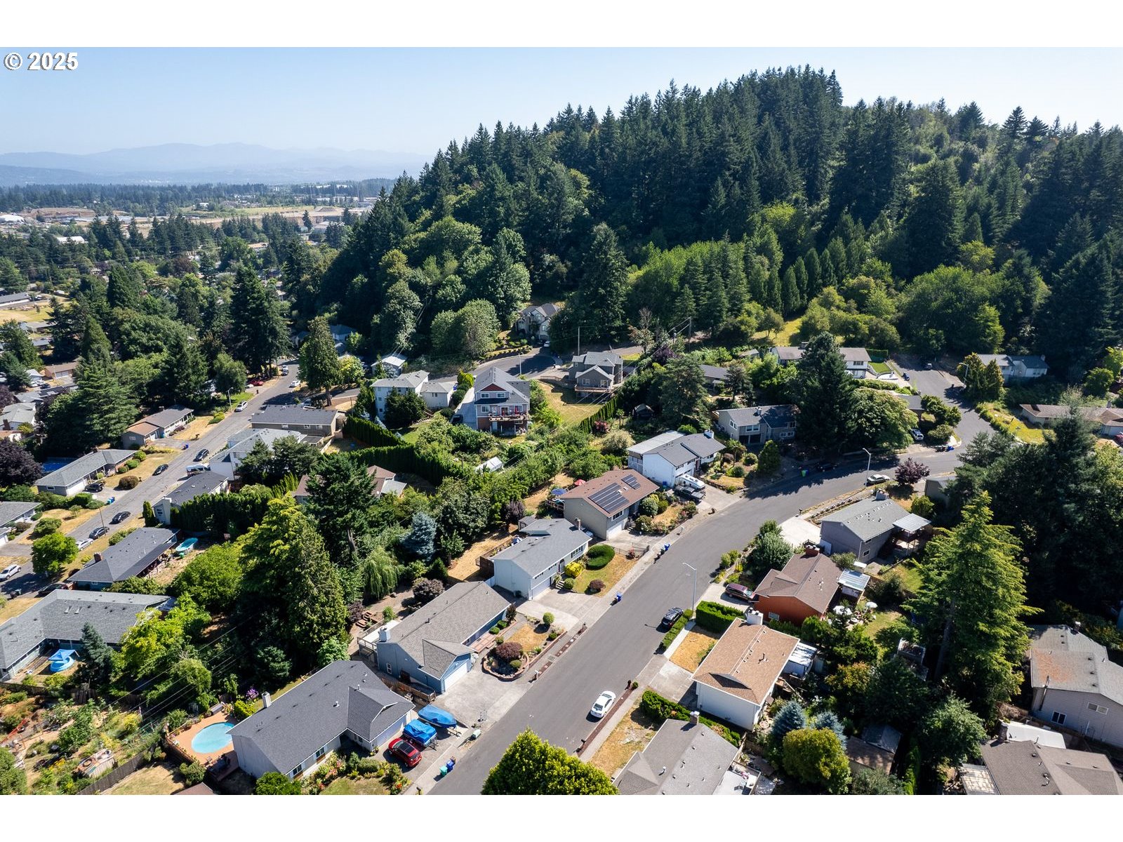 4021 Northwest 3rd Street Gresham, OR 97030 - Photo 6 of 37