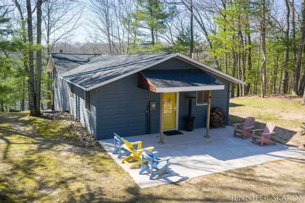 $369,900 | 9341 South Oxeye Avenue, Baldwin, MI 49304