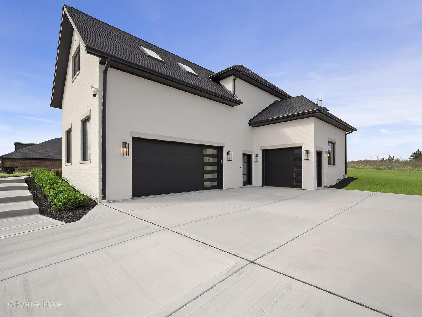 8302 Pleasant View Avenue Willow Springs, IL 60527 - Photo 41 of 45 a front view of a house with garage