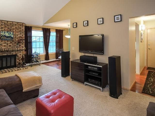 4418 Cedar Lake Road South, Unit 7 Minneapolis, MN 55416 - Photo 4 of 18 Gallery Image 4