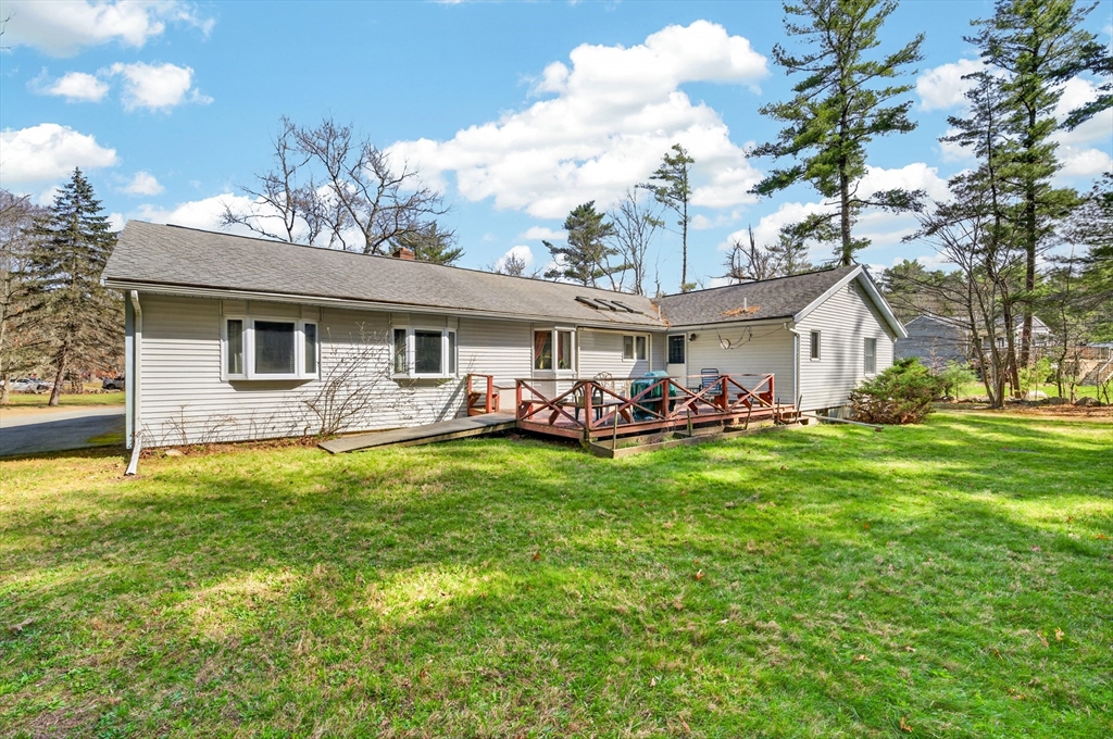 74 Tispaquin Street Middleboro, MA 02346 - Photo 8 of 40