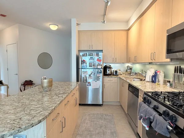 $3,900 | 600 North Kingsbury Street, Unit 1006, Chicago, IL 60654