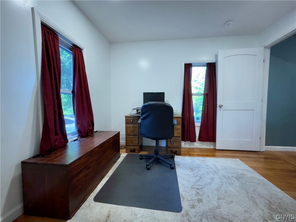 3082 Warners Road Camillus, NY 13164 - Photo 16 of 41 Downstair Room