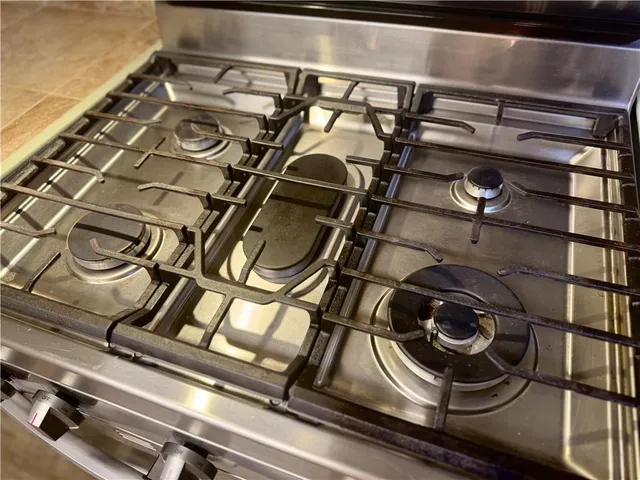 $139,900 | 5011 Oaklane Road, Pineville, LA 71360