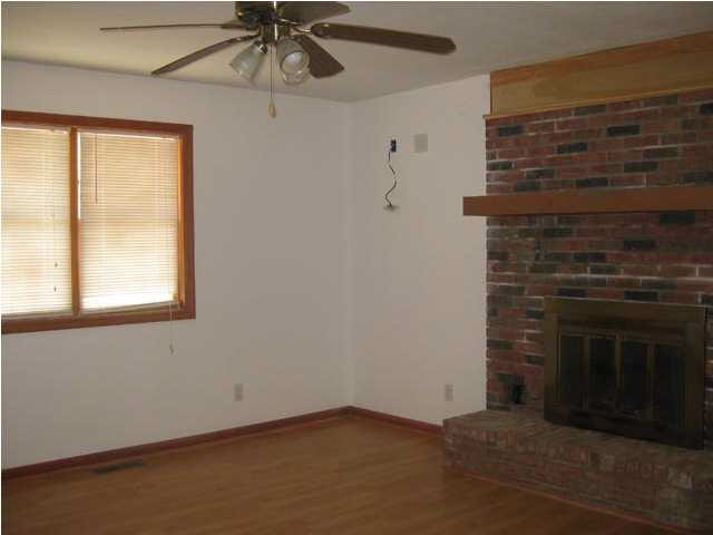 9601 Slate Road Evansville, IN 47720 - Photo 4 of 21 Gallery Image 4