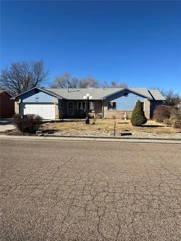 $384,900 | 151 Willmoor Court, Canon City, CO 81212