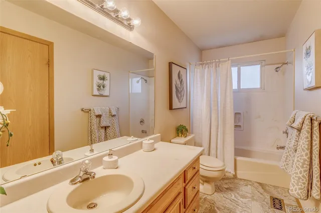 $384,900 | 151 Willmoor Court, Canon City, CO 81212