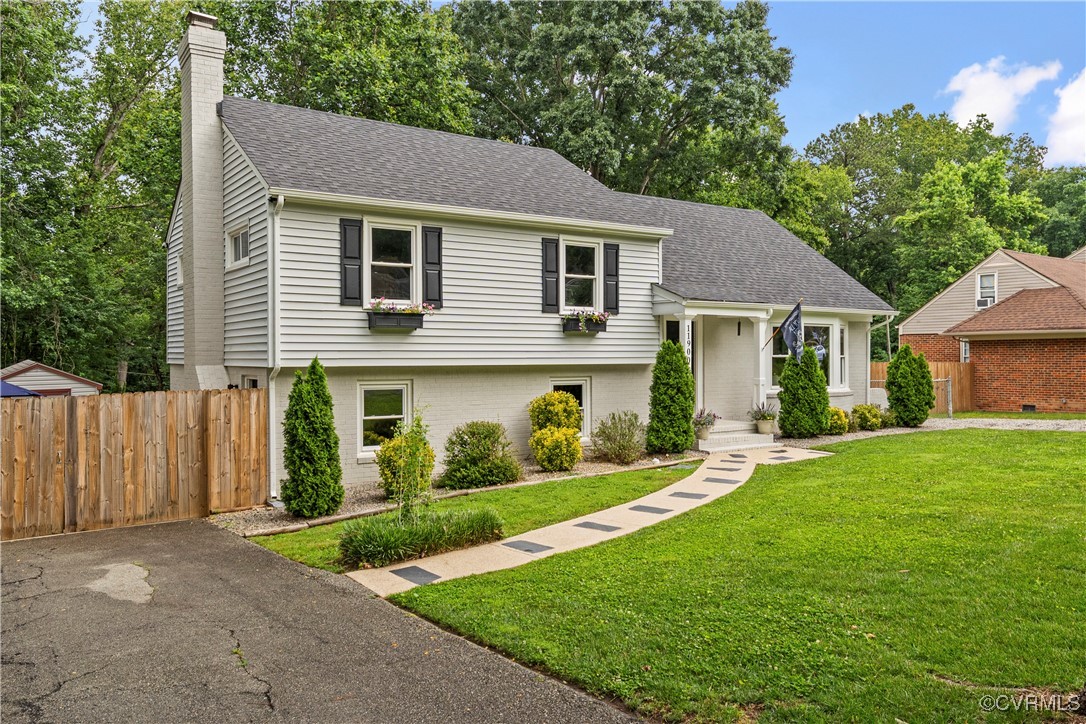 11900 Deerhurst Drive Midlothian, VA 23113 - Photo 3 of 50