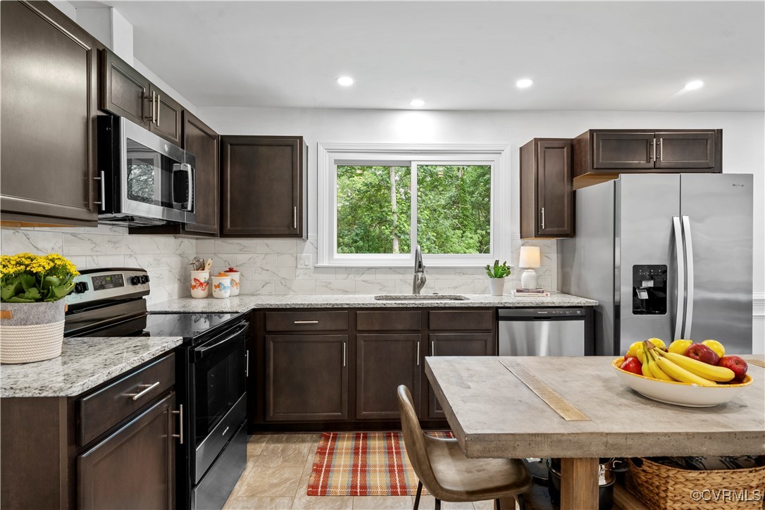 11900 Deerhurst Drive Midlothian, VA 23113 - Photo 10 of 50