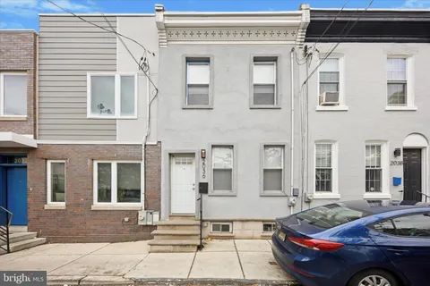 $235,000 | 2036 North Darien Street, Philadelphia, PA 19122