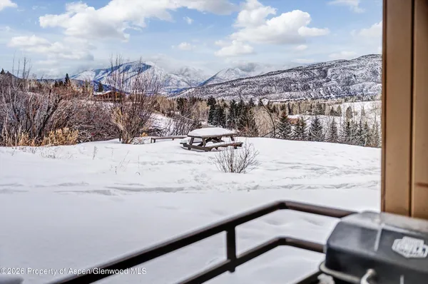 $830,000 | 35 Lower Woodbridge Road, Unit O155, Snowmass Village, CO 81615