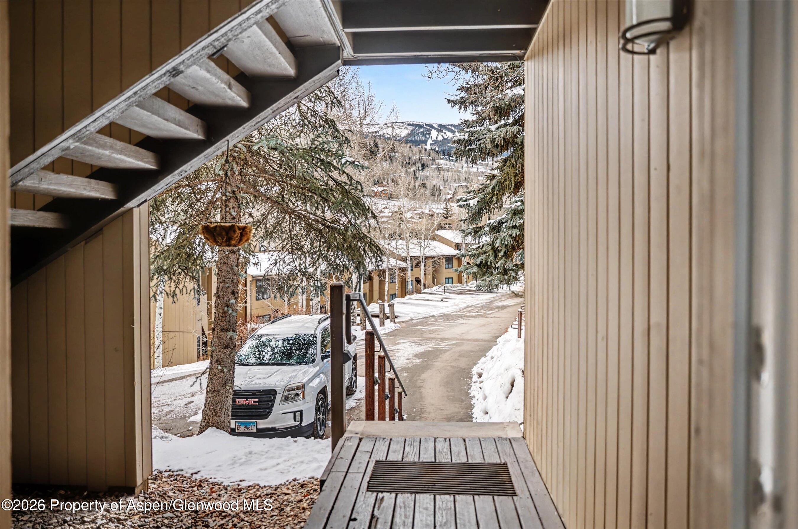 35 Lower Woodbridge Road, Unit O155 Snowmass Village, CO 81615 - Photo 2 of 15 02-35LowerWoodbridge#o155_26020302