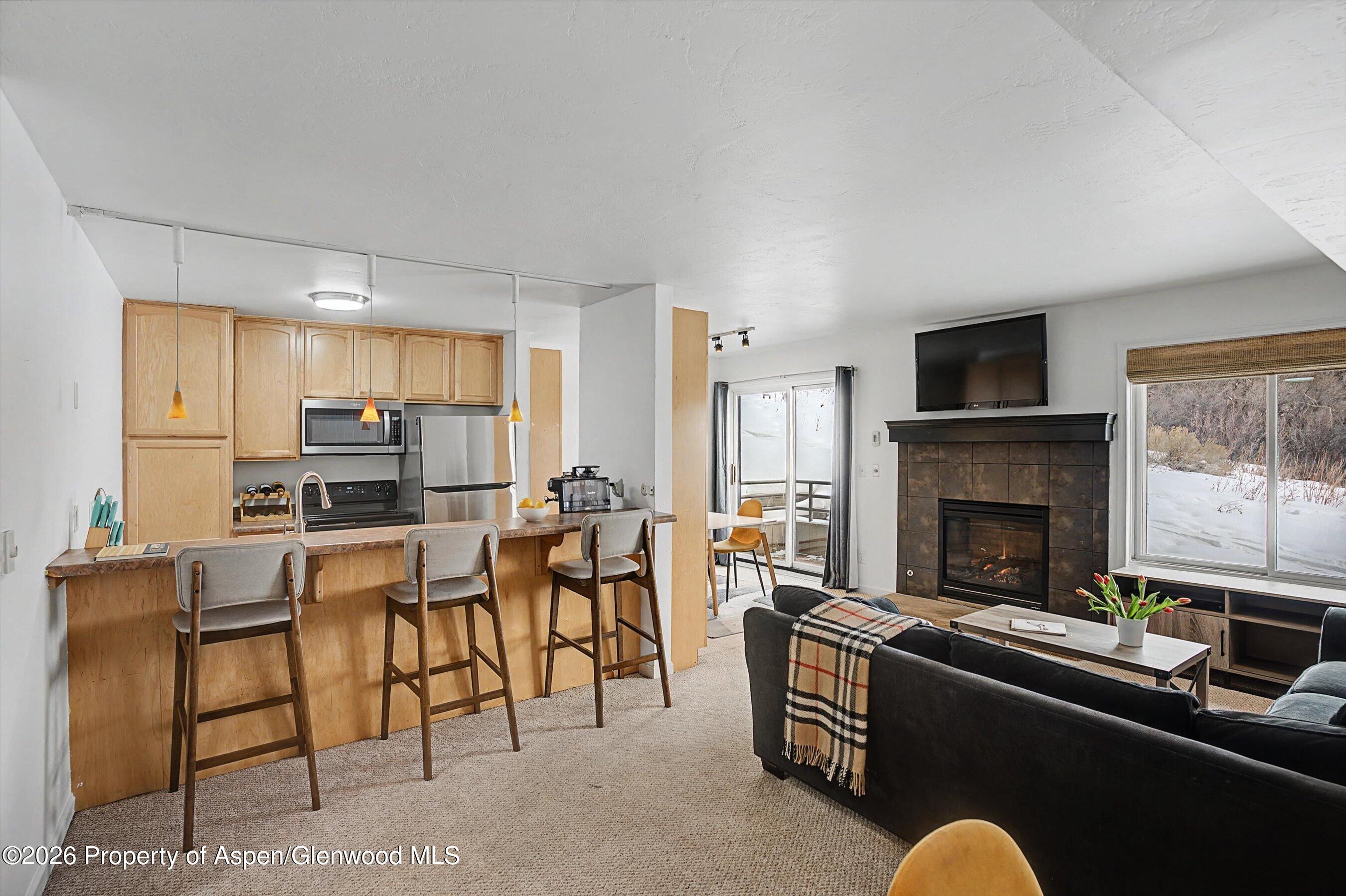 35 Lower Woodbridge Road, Unit O155 Snowmass Village, CO 81615 - Photo 6 of 15 06-35LowerWoodbridge#o155_26020306