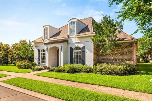 $499,999 | 511 Anderson Court, Alexandria, LA 71303