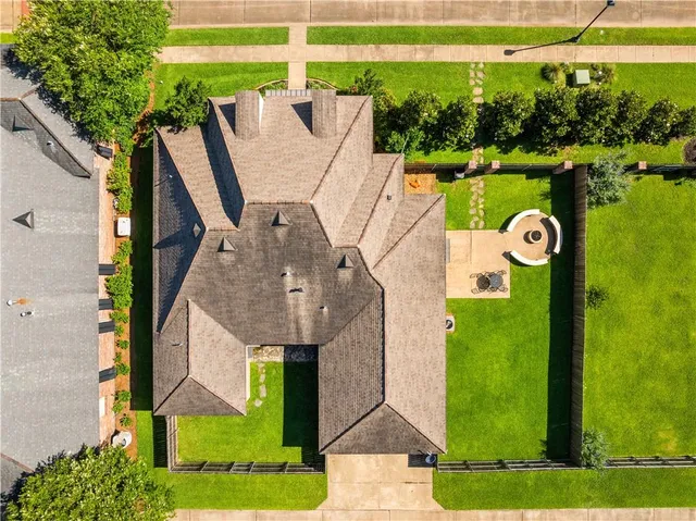 $499,999 | 511 Anderson Court, Alexandria, LA 71303