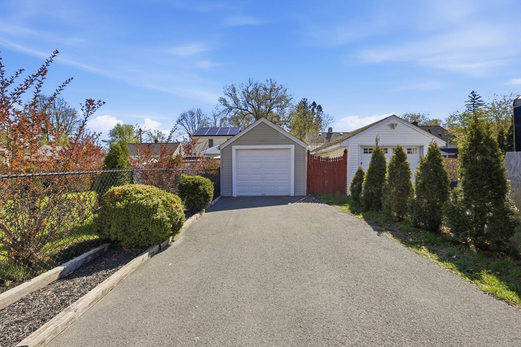83 Ellsworth Avenue Springfield, MA 01118 - Photo 34 of 40 Gallery Image 34
