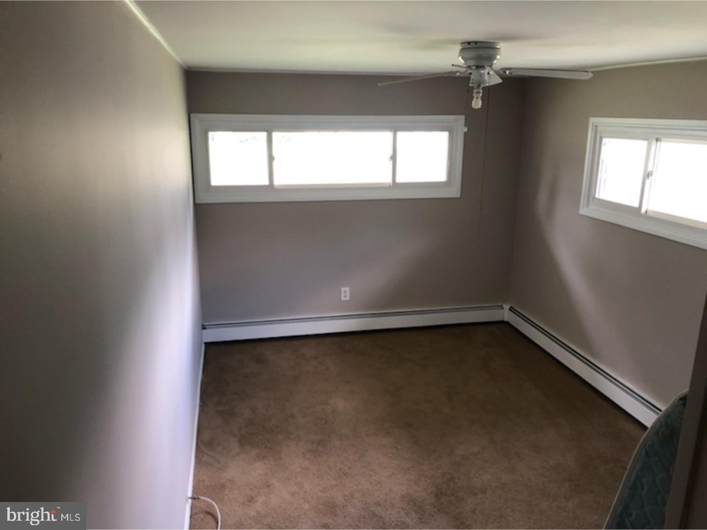 17 Sycamore Road Levittown, PA 19056 - Photo 10 of 16