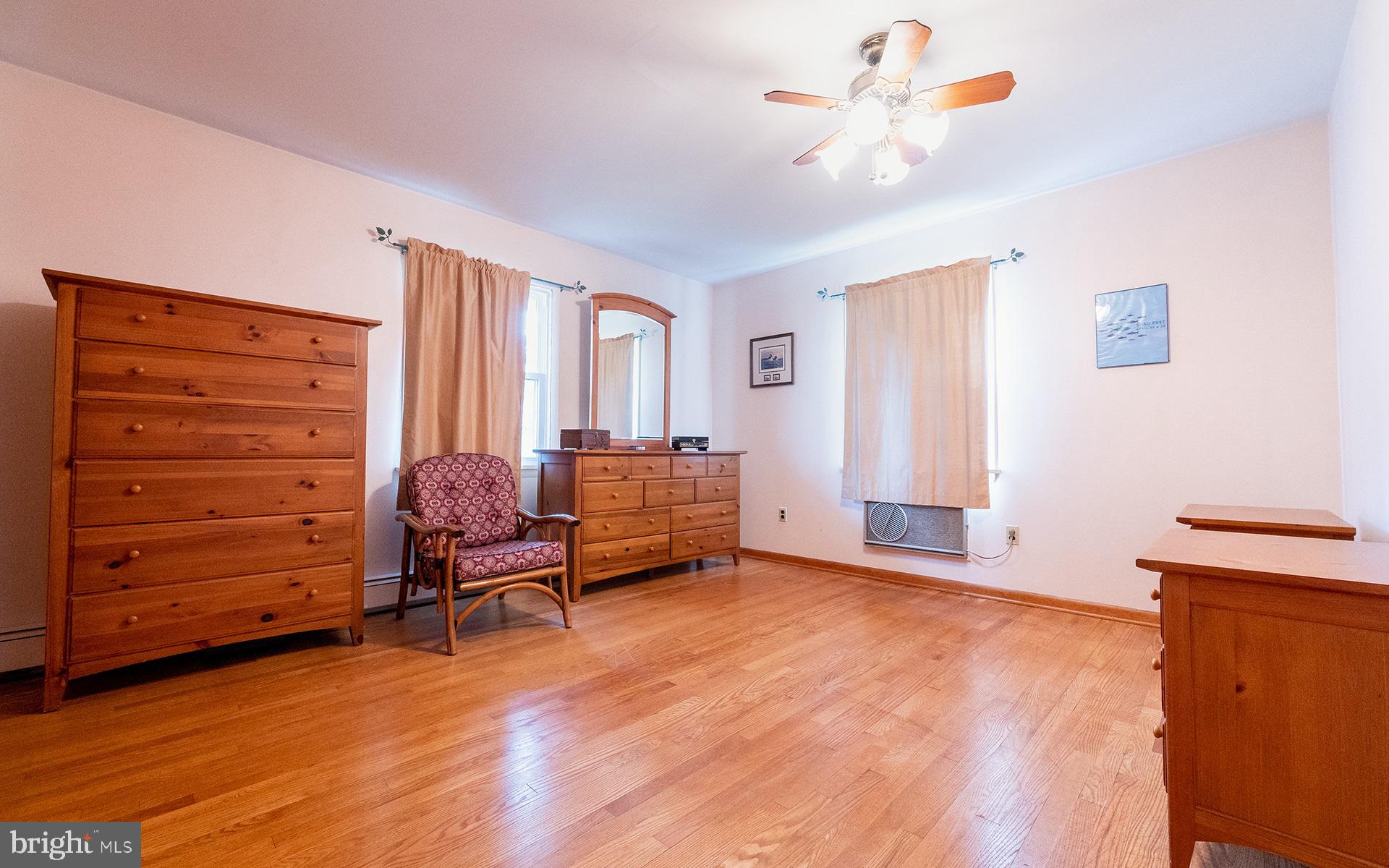 22 Morningside Drive Pennington, NJ 08534 - Photo 18 of 23 Primary Bedroom-Hardwood Floor
