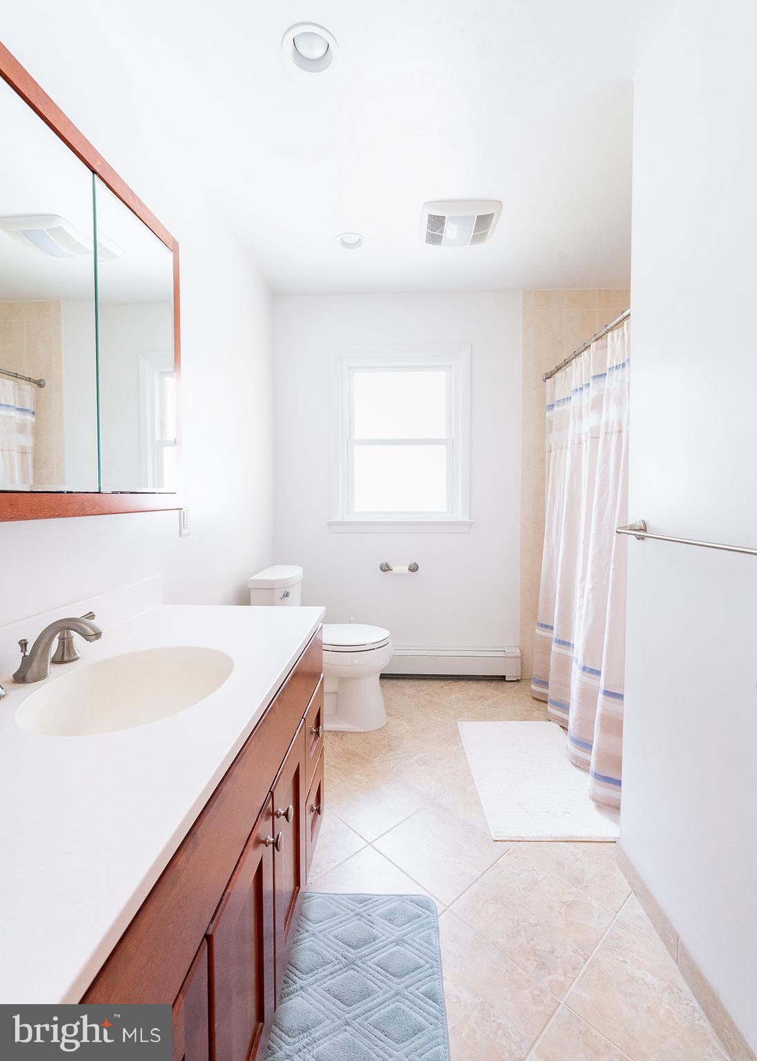 22 Morningside Drive Pennington, NJ 08534 - Photo 20 of 23 Full Bath-With Tub