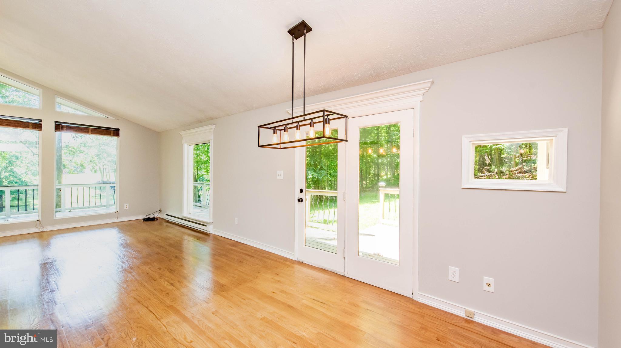 2320 Duvall Road Woodbine, MD 21797 - Photo 11 of 37 Dining Room