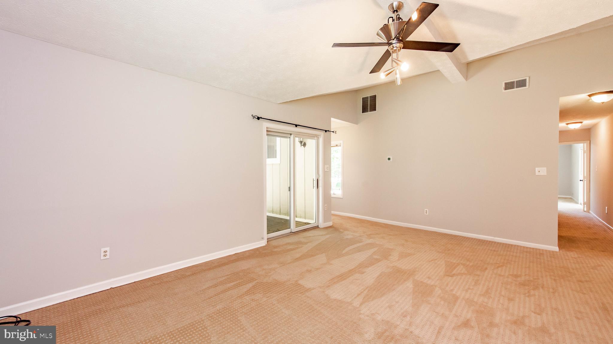 2320 Duvall Road Woodbine, MD 21797 - Photo 15 of 37 Living Room