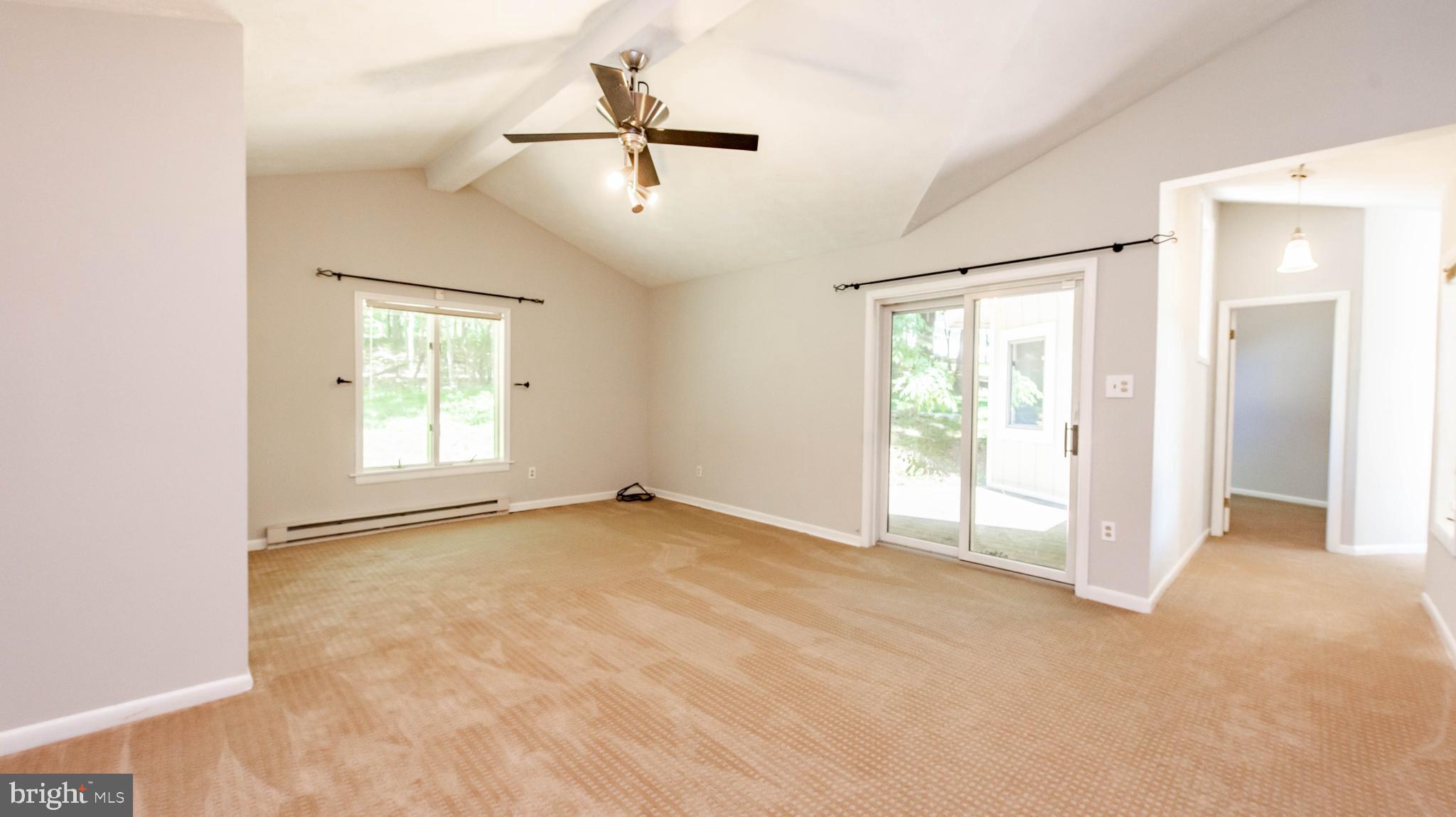 2320 Duvall Road Woodbine, MD 21797 - Photo 16 of 37 Living Room
