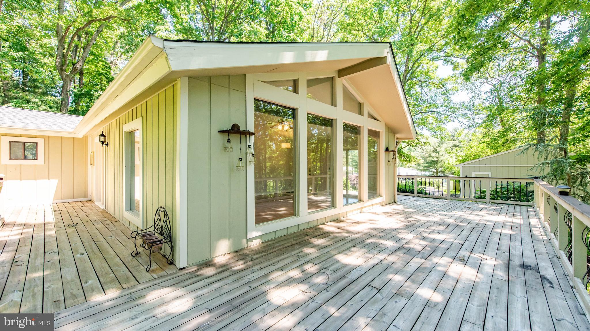 2320 Duvall Road Woodbine, MD 21797 - Photo 28 of 37 Deck