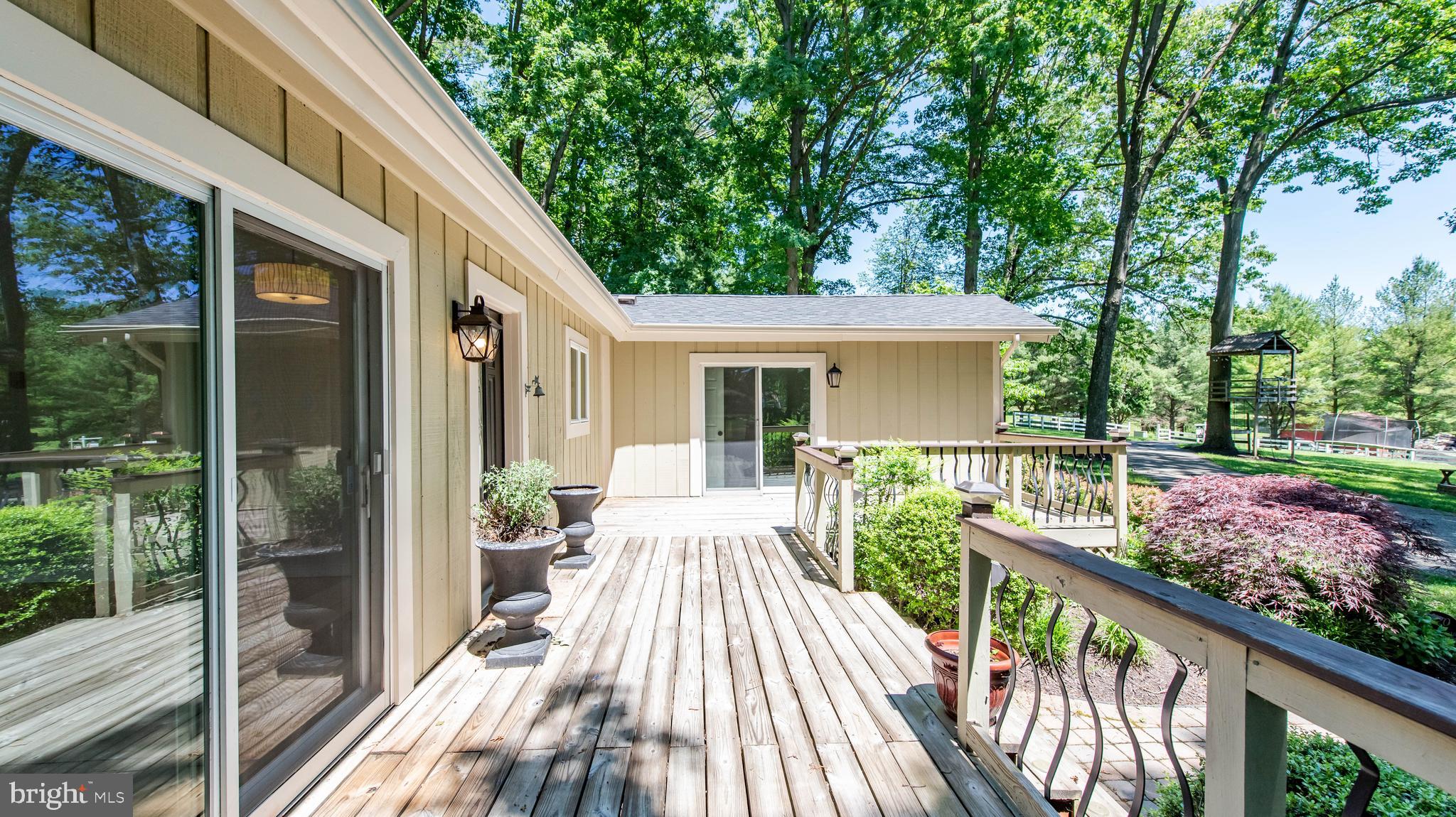 2320 Duvall Road Woodbine, MD 21797 - Photo 29 of 37 Deck