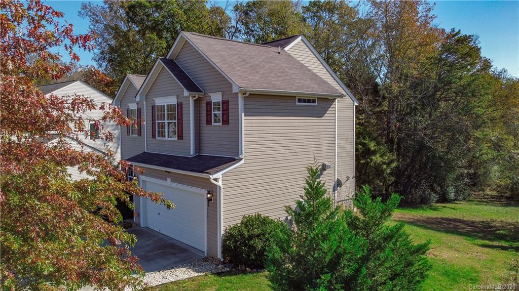 2120 Turtle Point Road Charlotte, NC 28262 - Photo 2 of 38