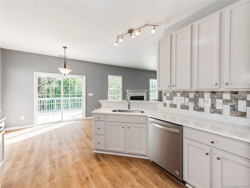 2120 Turtle Point Road Charlotte, NC 28262 - Photo 19 of 38