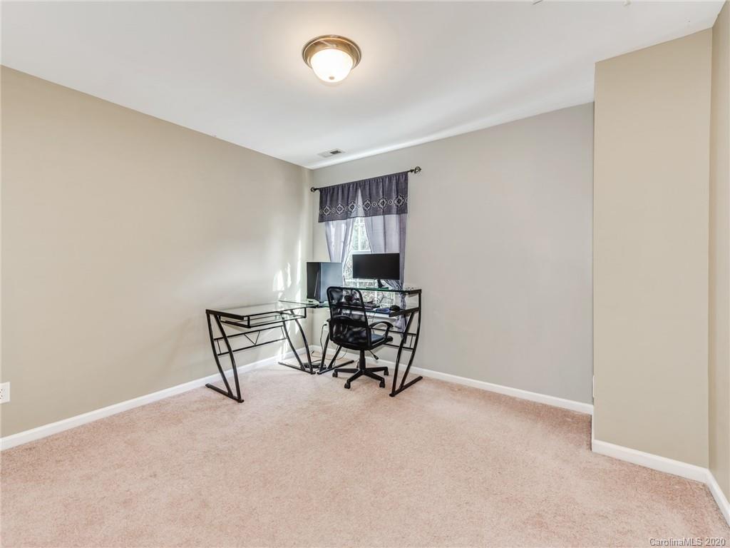 2120 Turtle Point Road Charlotte, NC 28262 - Photo 32 of 38