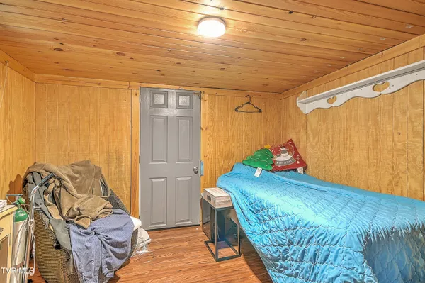 $205,000 | 8463-8473 Asheville Highway, Greeneville, TN 37743
