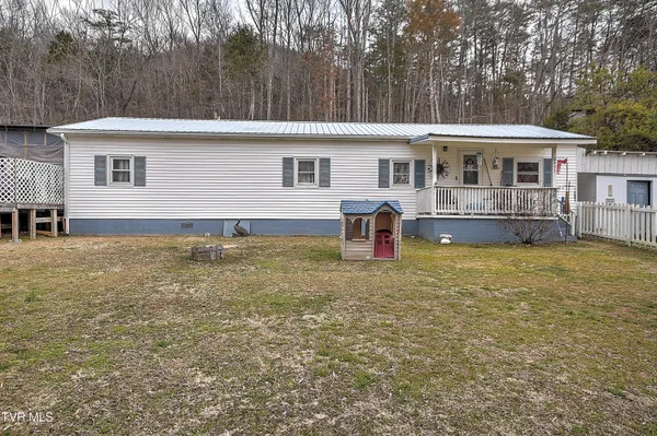 $205,000 | 8463-8473 Asheville Highway, Greeneville, TN 37743