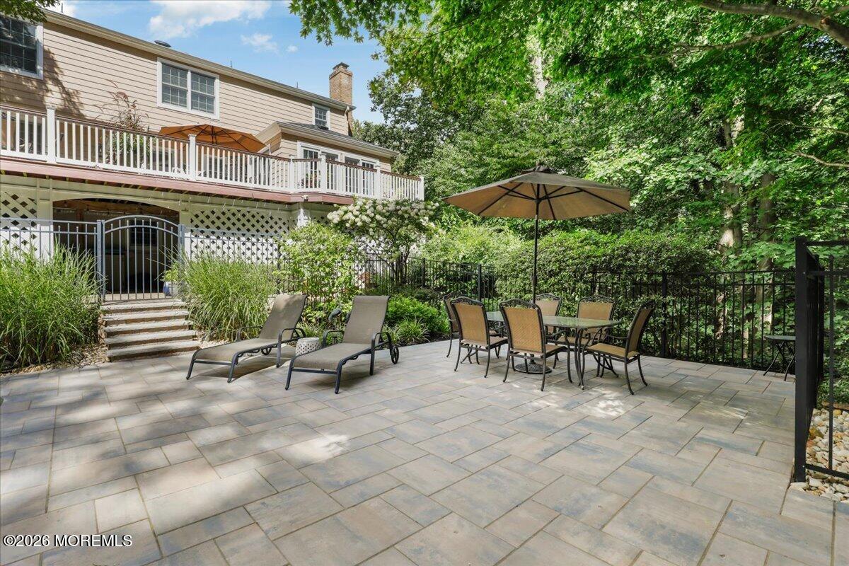 31 Huntley Road Holmdel, NJ 07733 - Photo 46 of 55 New Paver Patio