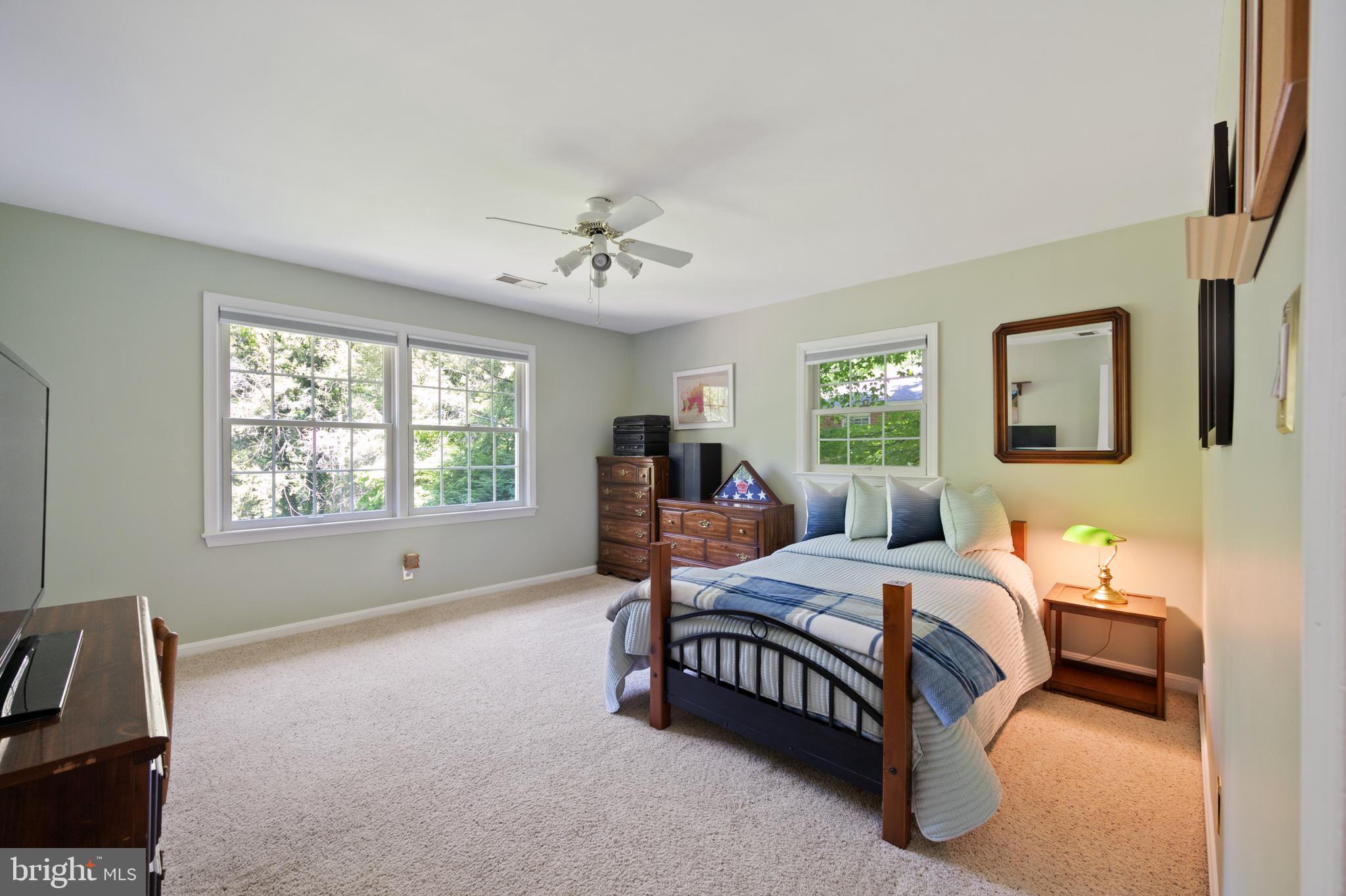 11503 Vale Road Oakton, VA 22124 - Photo 28 of 43 BEDROOM 3