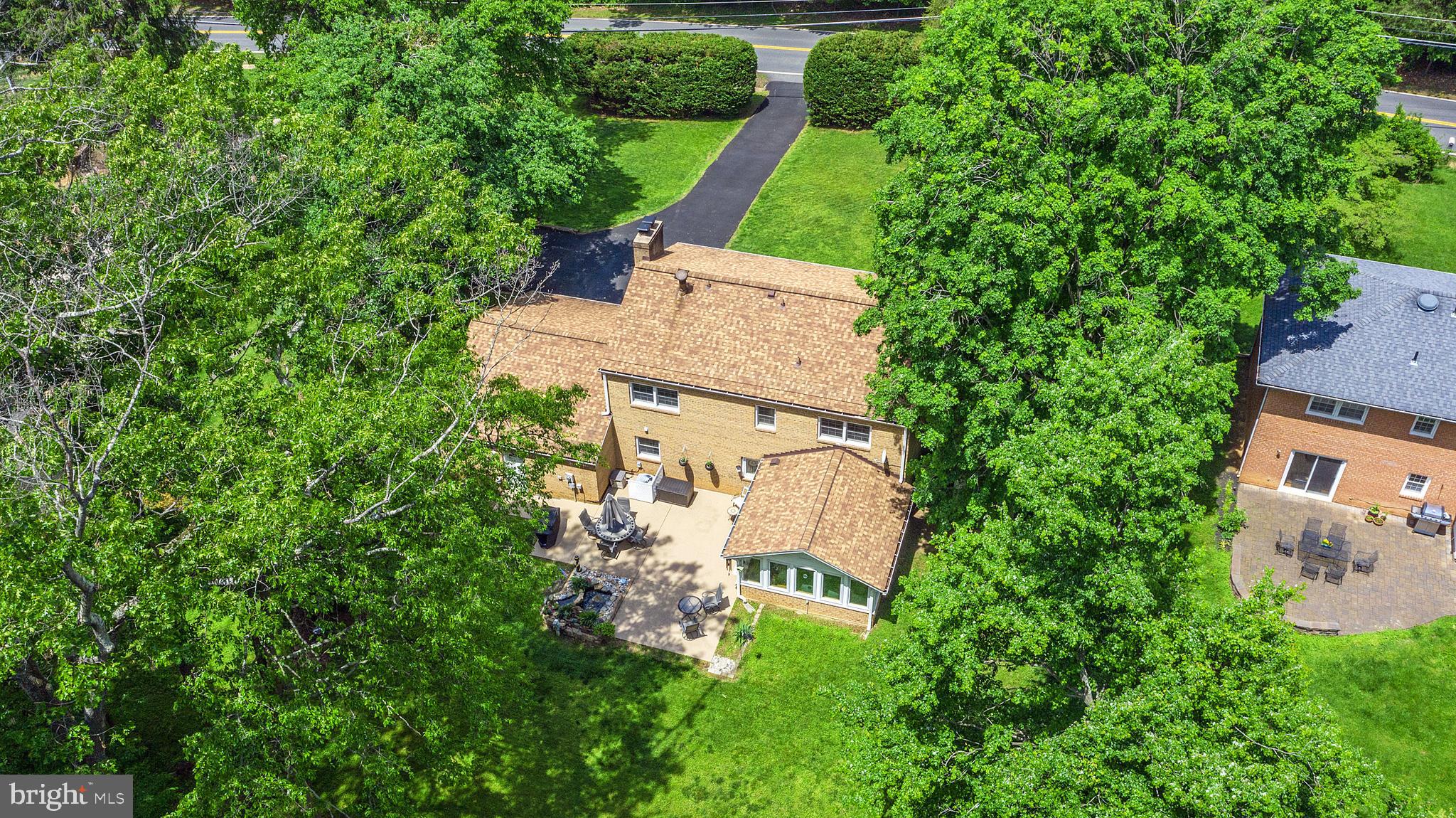 11503 Vale Road Oakton, VA 22124 - Photo 41 of 43 yard 5