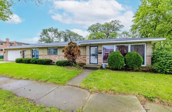 $165,000 | 16446 Emerald Avenue, Harvey, IL 60426